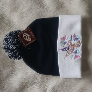 'Hummingbird' Indigenous design by Philip Joe, Salish Pom Pom Toque